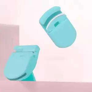 [셀러허브]미니 간편 아찔한 속눈썹 눈썹 집게 뷰러 (S17406826)