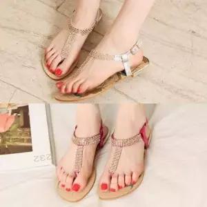 [에이치플러스몰]여성용 큐빅 장식 버클 스트랩 샌들 여름용 슬리퍼 2컬러