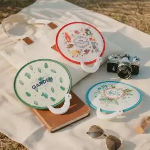 [별별창고] 선인장 접이식부채 원형 원터치 단체선물 캐릭터 선물용 휴대용 미니 답례품 학생