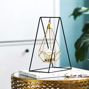 촛불스탠드 티라이트 장식용 촛대 삼각촬영소품 카페 인테리어 촛대품 캔들홀더 앤틱 인품 오브제품 들홀더