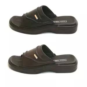 꼬집 남성가죽슬리퍼 사무실지압 2중박음질예쁜실내화 홈슬리퍼 학교 층간소음 발편한 실내용 교사 남자 기