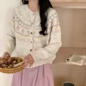 패션스타일 위드기프트 가디건 크캔디 니트 포근 노르딕