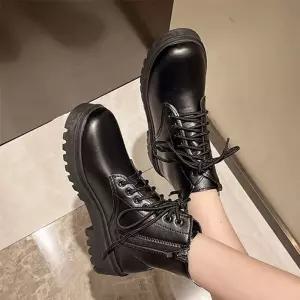 블랙플랫폼 사이드지퍼 레이스업 워커부츠 여성스트릿룩코디 하이틴 청키솔 데일리신발 트렌디 여자 슈즈