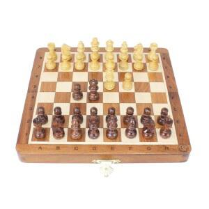 [미국배송] 하우스 오브 체스 - 8인치 나무 자석 접이식 여행 세트 대수 표기법이 포함된 보드 + 2개의 추가 폰 및 퀸 핸드메이드(아카시아 우드)
