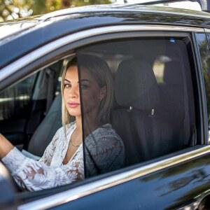 Bayan 운전용 자동차 전면 창문 햇빛 가리개 2팩 마그네틱 자동차 운전자 사이드 윈도우 커튼 - 범용 핏 닛산 써니, 캠리, 코롤라, 크라운, 힐럭스, 프라도, 레인지로버, CRV, RAV4, 프리우스