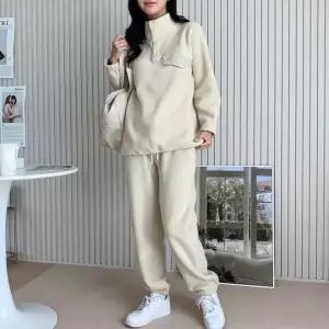 여성 하이넥 긴팔 플리스 조거팬츠 세트