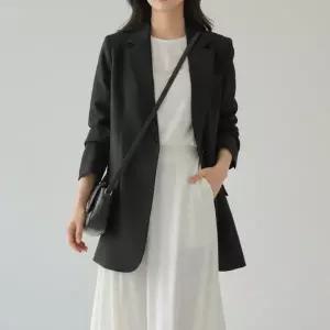 |CCJ6D3B|여성 폴리 스판 싱글 버튼 긴 간절기 자켓