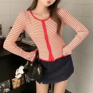 [옷자락]여자 캐주얼 배색 스트라이프 슬림핏 가디건_P417552031