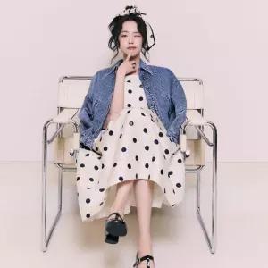 JJ지고트 루즈핏 크롭 데님 재킷 GR3A8JKJ71 260980