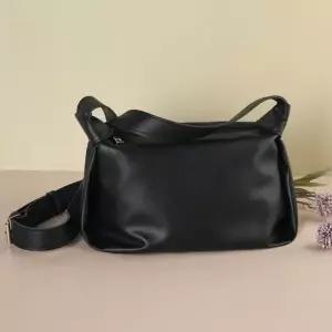 HL] 크로스백 데일리 스타일 심플 백팩 에코백 가방