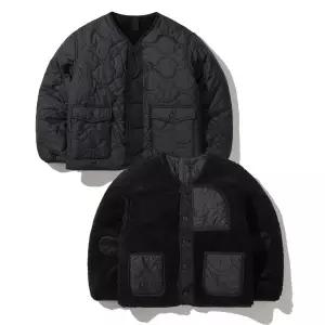 매장정품[브랜드명]KND 리버시블 퀼티드  플리스 라이너 자켓 블랙KND25FWRV001109760