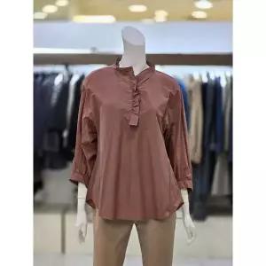 소고 트리아나 세이브존07 소고 트리아나 여성 프릴 포인트 7부 소매 블라우스 AH3BA