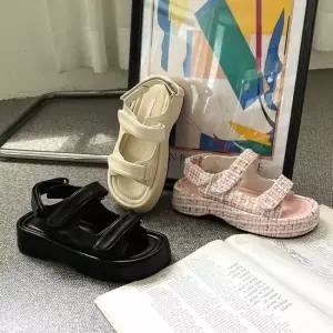 스트랩 뒤꿈치 찍찍이 데일리 여성용 더블 웨지힐샌들 웨지샌들 웨지힐 웨지힐샌들