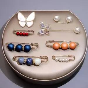 [셀러에이드]브로치 진주 크리스탈 디자인옷핀 6종 세트