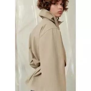 ZARA 벨티드 숏 트렌치 코트 - 라이트 샌드 {QHJ}