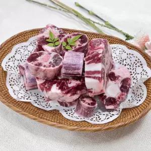 소꼬리 알꼬리 꼬리찜 몸보신 청정우 뼈 찜 보양식 곰탕용 소고기 1kg 수입산 더예쁜한우