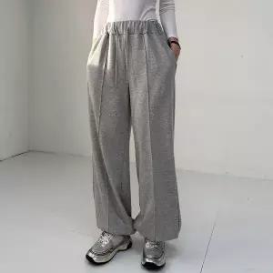 [하프클럽/아이우먼]아이우먼 길어보이는라인팬츠 RAX220M602 빅사이즈