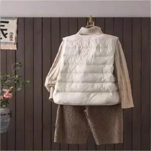 빈티지 캐주얼 여성패션 패딩조끼 얇은 패딩 조끼 브이넥 트윌 솔리드 민소매 나시 DL1