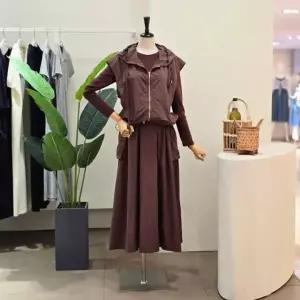 [하프클럽/포커스]  FF4H3ST30299 후드 베스트 원피스 세트