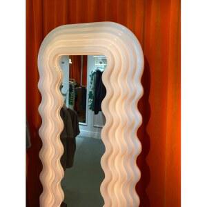 에토레 소트사스 물결 전신 웨이브미러 울트라프라골라 180x85 거울