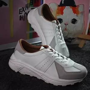 [엄지척]흰색 439TEN63 가벼운스니커즈 키높이운동화 신발 5 어글리슈즈