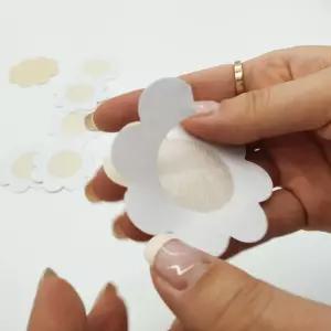 여성용 일회용 꽃모양 부직포 니플패치 5쌍 유두가리개 가슴패치 니플밴드