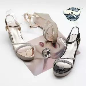 여름 키높이 웨지샌들 세련된 컴포트 데일리 웨지샌들 웨지힐 웨지힐샌들 여성웨지샌들