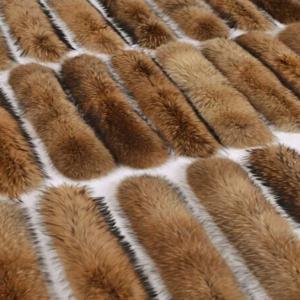 리얼 밍크 퍼 칼라 다운 재킷 여성용 겨울 신상 컬러풀한 모자 스트립 단품 구매 유행하고 스타일리쉬한