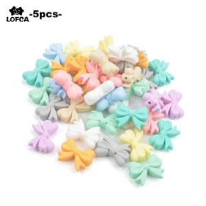 LOFCA 5pcs Bowknot 실리콘 구슬 DIY 식품 학년 실리콘 젖니가 남 젖꼭지 귀여운 모양의 실리콘 Teether 홀더 액세서리