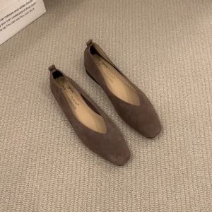 36-42 오버사이즈 섹시 커피색 포인티드 토 플랫 발레 슈즈 여성 유럽 슬립온 싱글 로퍼 브랜드 벨벳 발레리나 신발