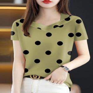 고급 프린트 여성 티셔츠 반팔 배 가리개 패셔너블 여름 2025 신상 포켓 손수건 탑