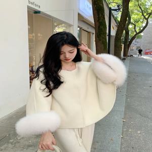 여성용 짧은 양모 코트, 진짜 여우 모피 커프, 따뜻한 진짜 양모, 2024 양모 숄, 겉옷, 진짜 여우 모피, 2024 핫 세일