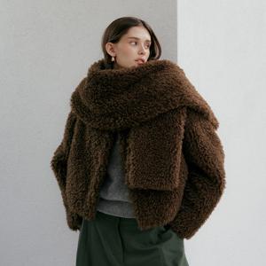 바니스뉴욕 25FW 컬리 퍼 머플러