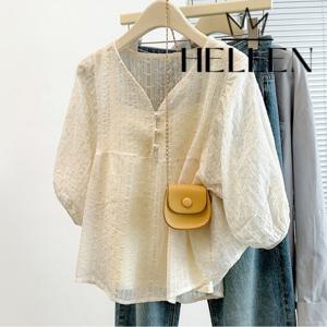 브이넥 아일렛 레이스 크림 펀칭 블라우스 니나