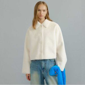 [몰리올리][최초가228,000]구디 숏 faux 퍼 자켓_MW5WJK20X