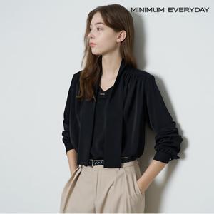 에브리데이] 정상가 59,000원 금장 포인트 타이 긴팔 블라우스 (EB3BA037D)