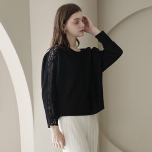 [최초가 156000원] 레이스 소매 배색 라운드 플리츠 블라우스_YJ03WNPBL04