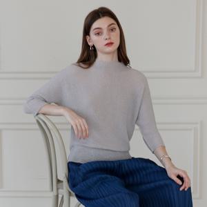 [최초가 156000원] 소프트 크리즈 플리츠 7부 블라우스 라이트그레이_YJ05WNPBL06