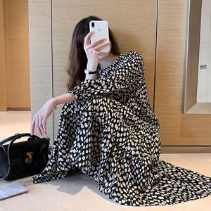 포그 도트 롱 원피스