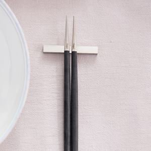 고아 블랙 젓가락세트