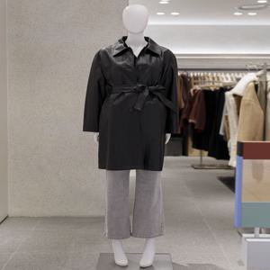 리스트 벨티드 페이크 레더 트렌치 코트 TWWBYQ52020