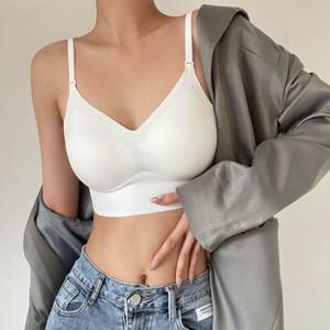 목선이 길어보이는 브이넥 시원한 등파인 백리스 브라