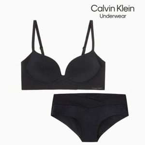 [캘빈클라인 언더웨어] 여성 인비져블 AF 푸쉬업 브라 힙스터 팬티 세트 QF6021AD-QF6357AD-UB1