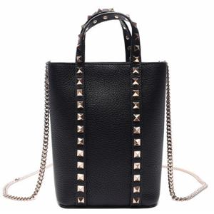 [발렌티노] 23FW여성토트숄더백 (3W2P0X90 VSH 0NO 23F)