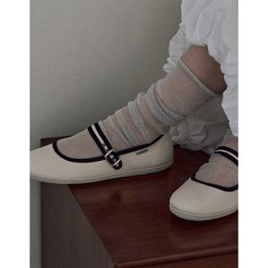 빅토리아 오다 메리제인 (1049915-CRUDO)