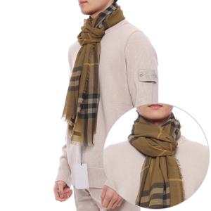 [버버리] 24FW 남성 체크 울 머플러 (8098693 SHREW M 24F)