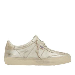 골든구스 플래티넘 라미네이티드 가죽 로우탑 스니커즈 GWF0046