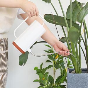 북유럽풍 물뿌리개 물조리개 홈 가드닝 베란다 정원 화분 원예 용품 물분사기 1.2L