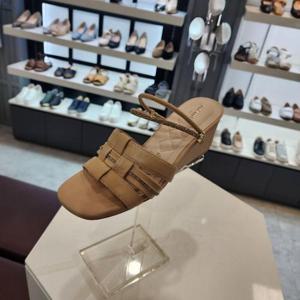 엘칸토 HC10 여통굽투웨이샌들베이지6cm LCWW44U52636
