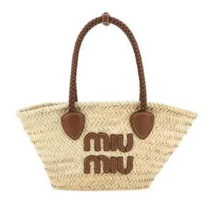 미우미우 로고 패치 라피아 토트 숄더백 스몰 5BG273 2DDH F0A5T
